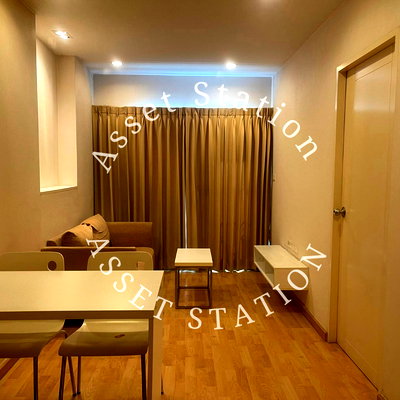 Condos for sale : Casa Asoke - Dindaeng for sale. Excellent price. Large room. Near MRT Rama 9.
