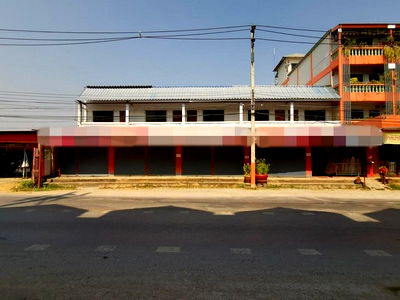 Shophouses for sale Chiang Rai : FOR SALE  COMMERCIAL BUILDING PROPERTY  13737700 BAHT.