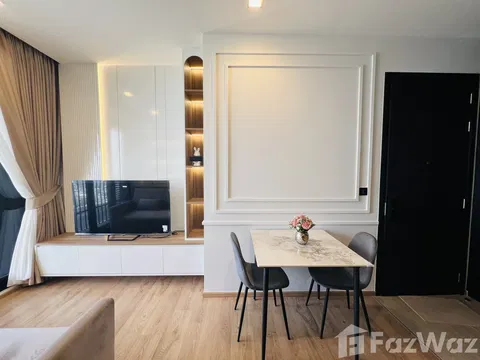 Noble Around Ari – 2-min walk to BTS | Top Floor 38F 5650097