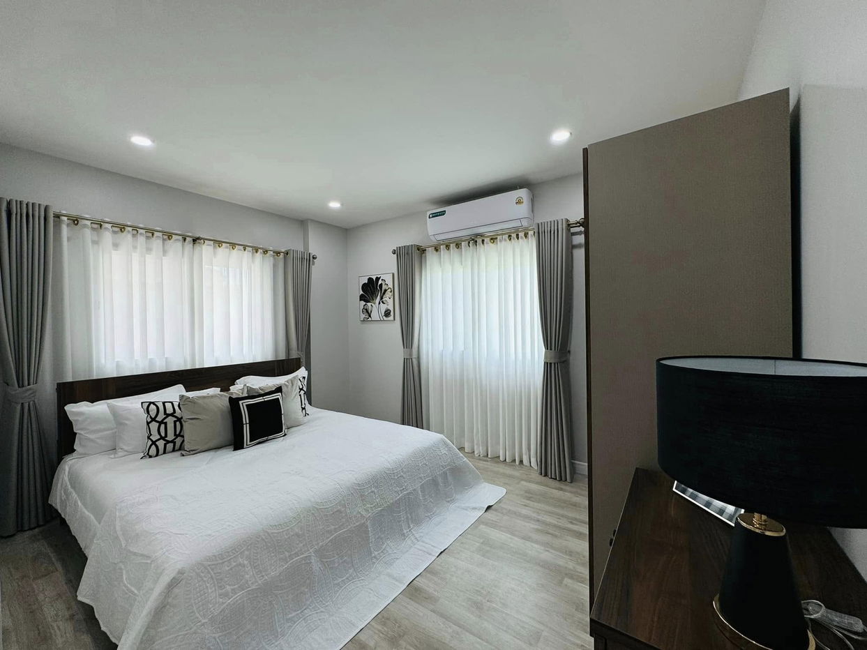 รูป พูลวิลล่า 4 ห้องนอนในพัทยาเหนือ - รูปที่ 15/21