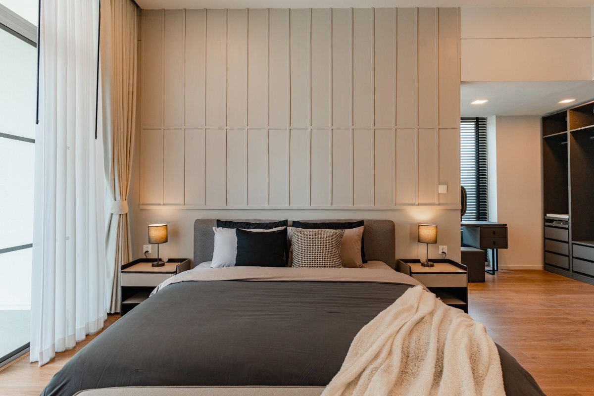 รูป ให้เช่าบ้านเดี่ยวหรู Modern Japanese Style - VIVE Rama 9 ติดโรงเรียนนานาชาติ Wellington เพียง 1 นาที | 5 ห้องนอน 5 ห้องน้ำ *มีห้องแม่บ้าน* - รูปที่ 8/16