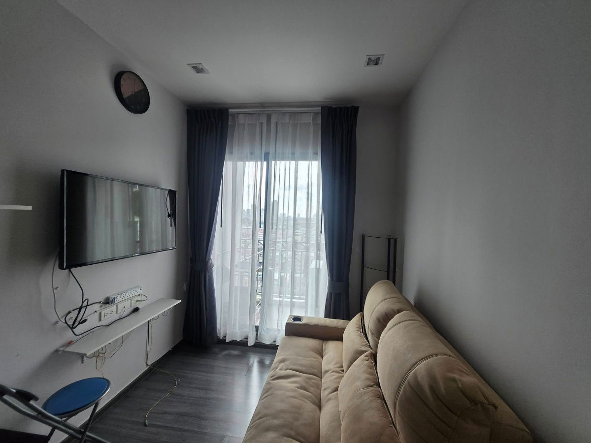 picture RS3967 The Rich Sathorn – Taksin for rent, near BTS Wongwian Yai. - 1/7