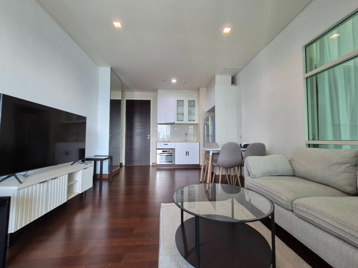 รูป ปล่อยเช่า ไอวีทองหล่อ  1 ห้องนอน ไซส์ใหญ่ ใจกลาทองหล่อเพียง 25,000 บาทเท่านั้น   - รูปที่ 19/20