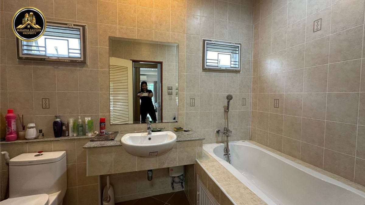 picture Urgent sale! Piyawat Village, Bang Saen, Phase 1. Spacious 2-story detached house, Ban Puk Subdistrict, Mueang Chonburi District, Chonburi Province. - 14/18