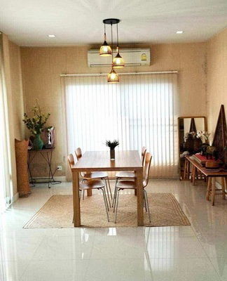 picture FOR RENT SETTHASIRI SRINAKARIN - RAMA 9 / 3 bedrooms 3 bathrooms / 53 Sqw. 160 Sqm. **60,000** CLOSE TO BRIGHTON COLLEGE BANGKOK - 4/10