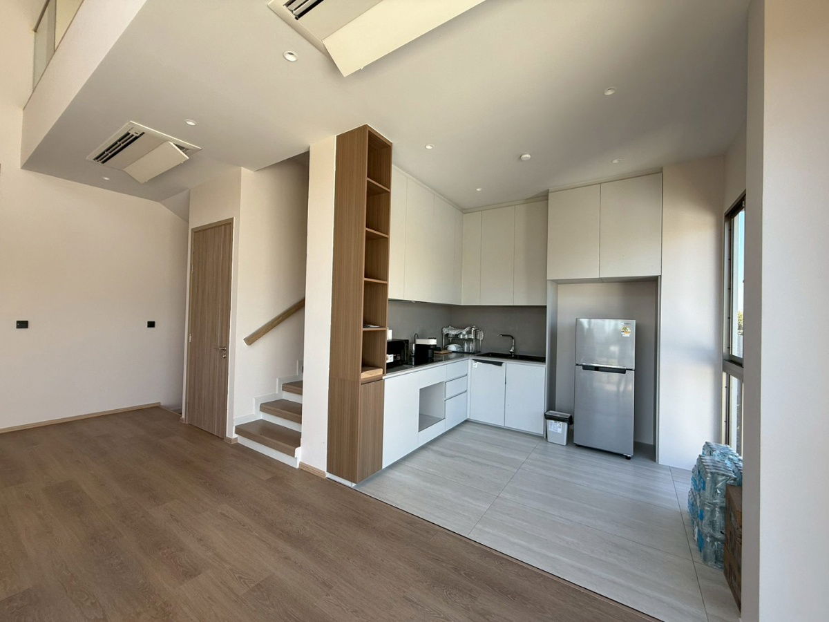 รูป มิติใหม่แห่งความสง่างาม โพรวิเดนซ์ เลน ลาซาล บ้านเดี่ยวหรู มือ 1 พร้อมอยู่ สะท้อนรสนิยมเหนือระดับ. MD-25085567 - รูปที่ 28/38