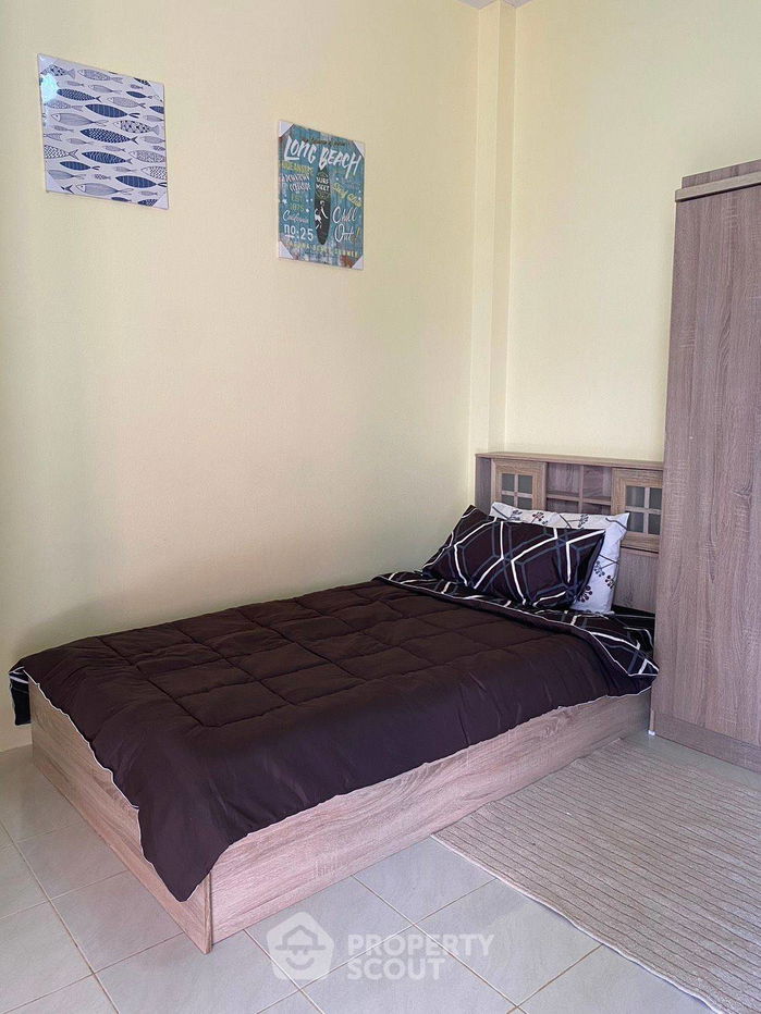 รูป วิลล่า 3-ห้องนอน ใกล้ พัทยาตะวันออก (ID 2471266) - รูปที่ 22/26