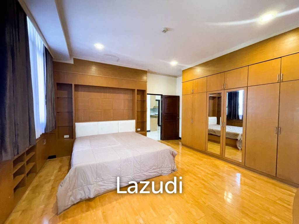 picture 2 bedrooms 2 bathrooms 120 Sq.M. Supalai Place Sukhumvit 39 - 6/11