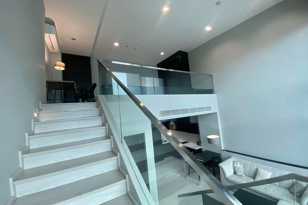 รูป เช่า ! วิวสวย, ชั้นสูง29+, ห้องหายาก, ห้องทิศตะวันออก! Code C20230203204..Rhythm Sukhumvit 44/1, 1 ห้องนอน Duplex, 1 ห้องน้ำ, แต่งครบ, พร้อมเข้าอยู่ - รูปที่ 9/10