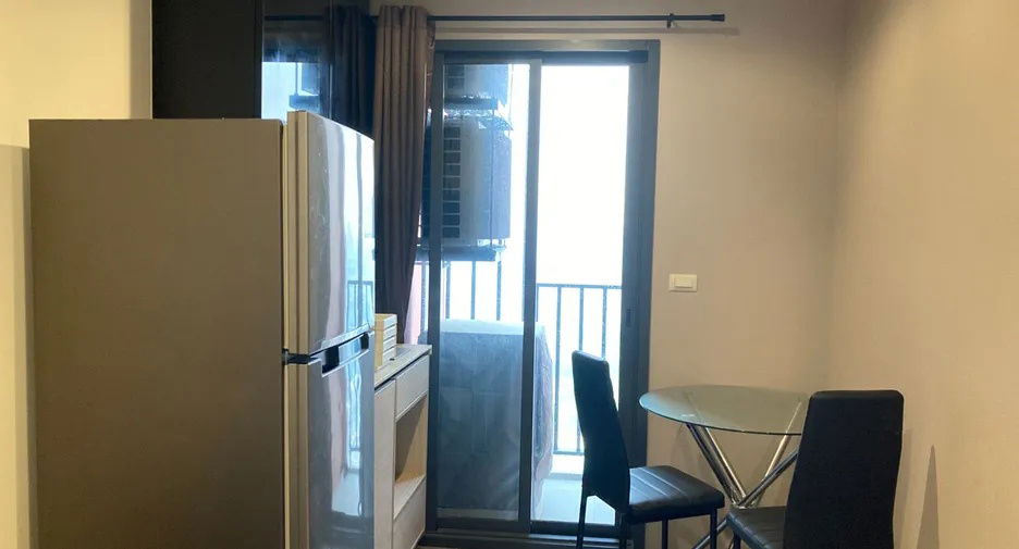 picture Urgent sale, The Base Garden Rama 9 , 1 b/r , 34th flr. city view, price lower than appraisal. - 4/13