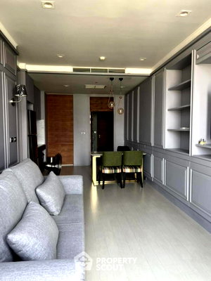 Condos for sale The Market Bangkok : 1-BR Condo at Noble Ploenchit near BTS Phloen Chit (ID 2469852)