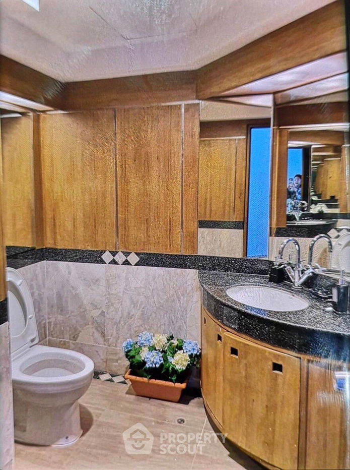 รูป คอนโด 3-ห้องนอน ที่ คาซ่า วีว่า คอนโดมิเนียม ใกล้ BTS เอกมัย (ID 2469937) - รูปที่ 6/16