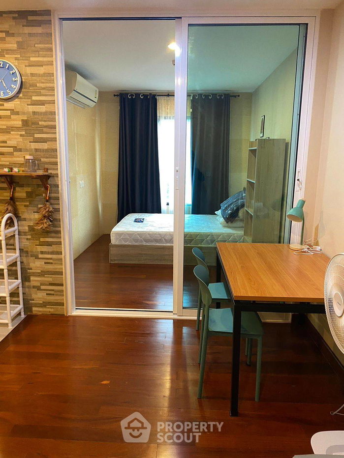 picture 2-BR Condo at Life Asoke near ARL Makkasan (ID 2470723) - 3/8