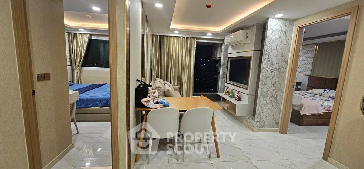 picture 2-BR Condo at Dusit Grand Park 2 close to Pattaya (ID 2470182) - 5/9