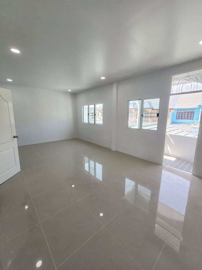 รูป ทาวน์เฮ้าส์2ชั้น รีโนเวทใหม่ สไตล์นอร์ดิก เนื้อที่เยอะกว้าง  หมู่บ้าน อยู่เจริญ 4 ลาดสวาย ลำลูกกา ปทุมธานี - รูปที่ 37/41