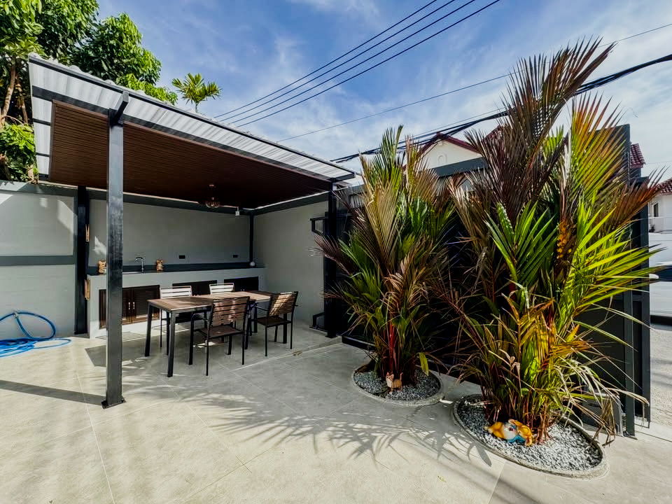 รูป พูลวิลล่า 5 ห้องนอนกว้างขวาง – ทุ่งกลม–ตาลหมัน - รูปที่ 3/22