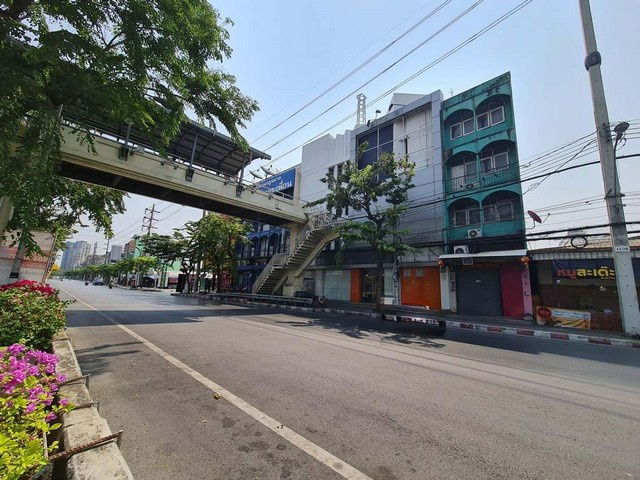 รูป B10045 ขายสำนักงาน พระราม 2 แขวงบางมด เขตบางขุนเทียน กรุงเทพมหานคร - รูปที่ 3/8