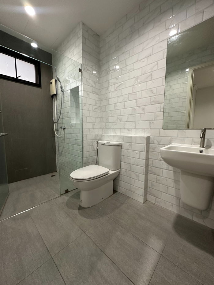 picture For Rent: 3-Storey Detached Corner House at Siri House Ratchada 18 ðClose to MRT Huai Khwang - 14/21