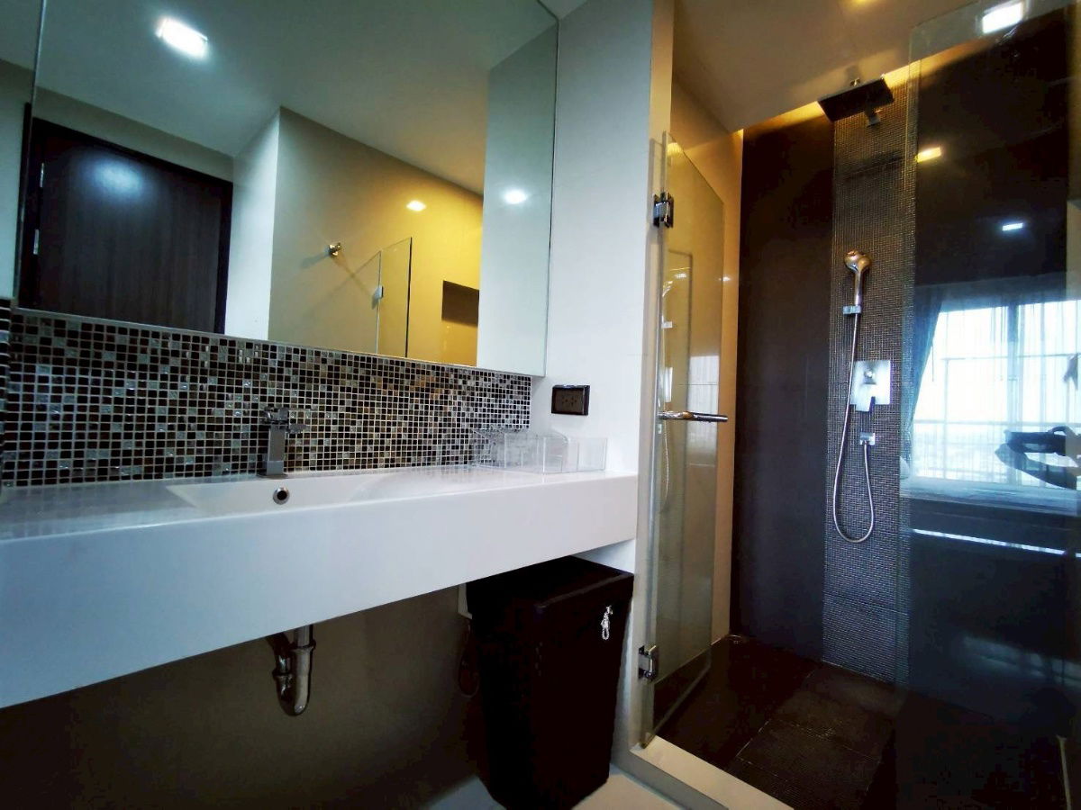 รูป T1500 คอนโดให้เช่าใน Rhythm Sukhumvit 44/1 (ริทึ่ม สุขุมวิท 44/1) ห้องสวย ราคาพิเศษ  - รูปที่ 7/7