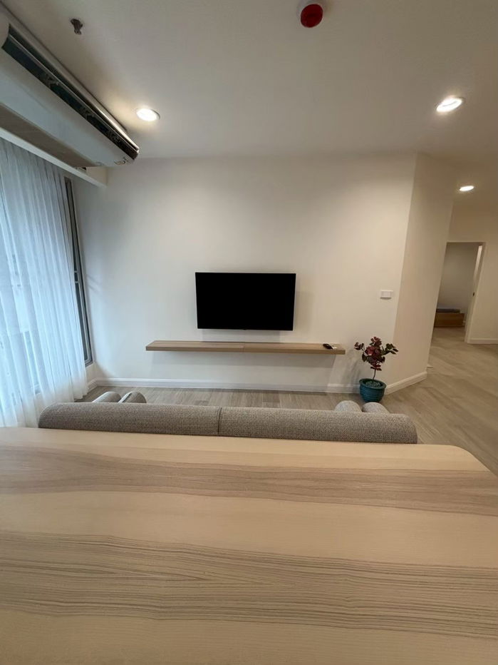 รูป ปทุมวันรีสอร์ท ให้เช่าห้อง ขนาด 75 ตรม. ชั้น 7 ปรับปรุงใหม่ ราคา 30,000 บาท/เดือน ติดต่อ สาธิตา 083-904-8188 - รูปที่ 4/16