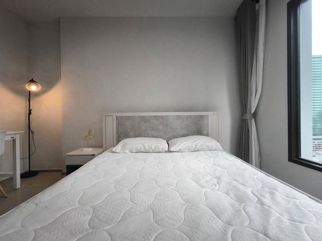 รูป T107 ให้เช่าคอนโด Life Asoke Rama9 (ไลฟ์ อโศก พระราม9) ห้อง33ตรม. ใกล้มศว. ห้องกว้าง พร้อมอยู่ ราคาพิเศษสุดๆ - รูปที่ 3/6