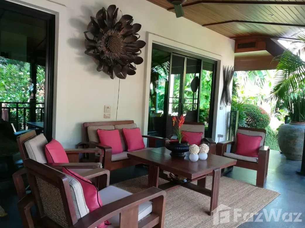 picture Timeless 3 Bedroom Thai–Balinese Villa in Nai Harn Baan Bua 5921769 - 45/56