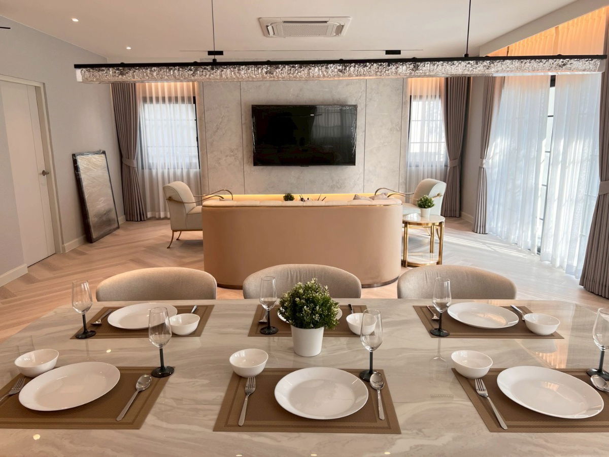 รูป ให้เช่าบ้านใหม่ “Centro Bangna” ✨💰 ราคาเช่า 120,000 บาท/เดือนรหัสทรัพย์ RS3970 - รูปที่ 1/21