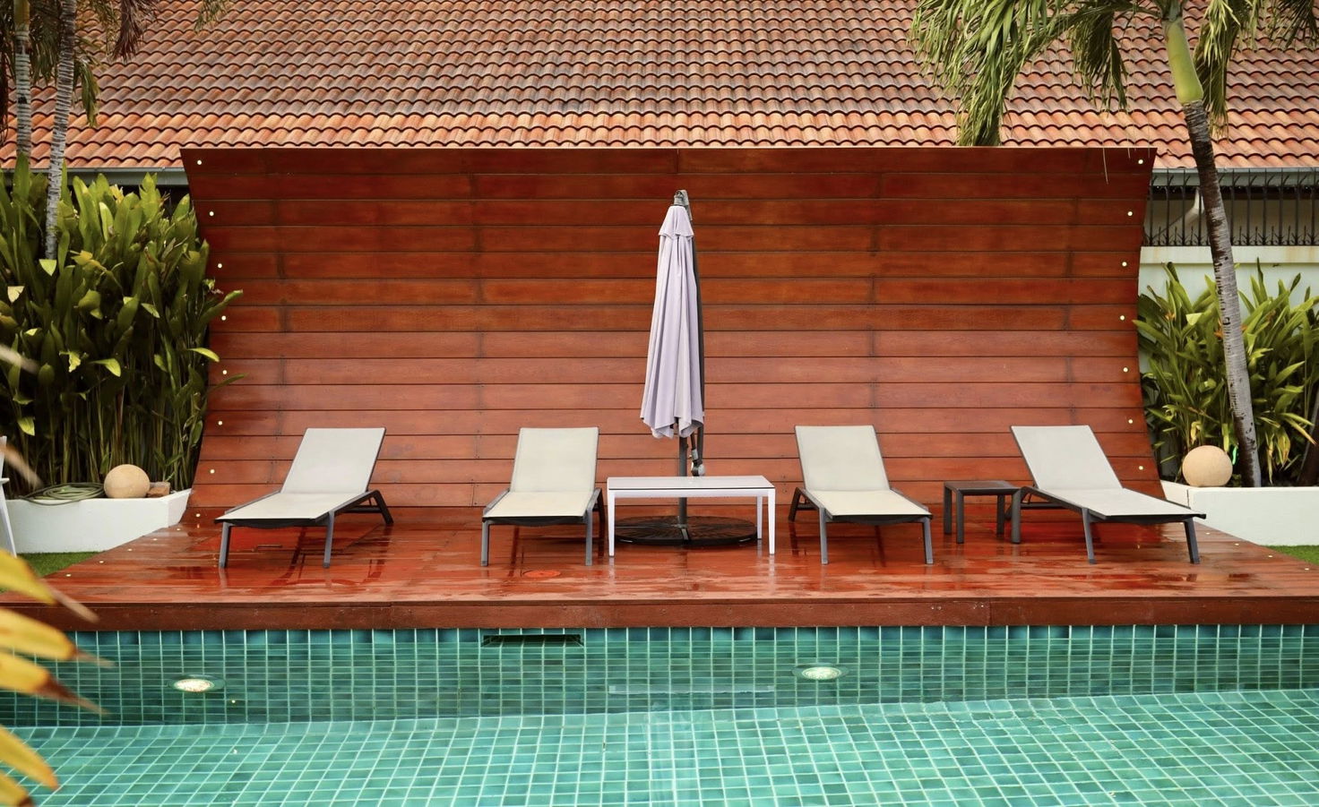 รูป ให้เช่าวิลล่าหรูขนาดใหญ่ 6 ห้องนอน พร้อมสระว่ายน้ำส่วนตัว – ชายหาดจอมเทียนทำเลดีเยี่ยม - รูปที่ 2/21