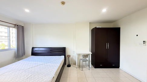 📣 For Rent 5,000 THB 📣 Lumpini Condo Town Ramintra-Nawamin (Km. 8)