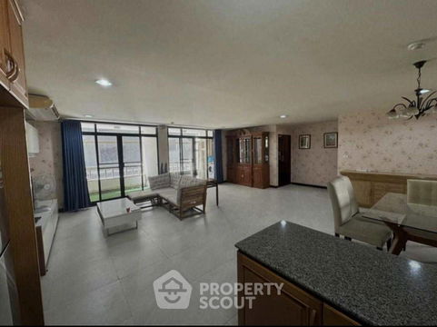 3-BR Condo at Baan Chan Condominium close to Thong Lo (ID 2470313)