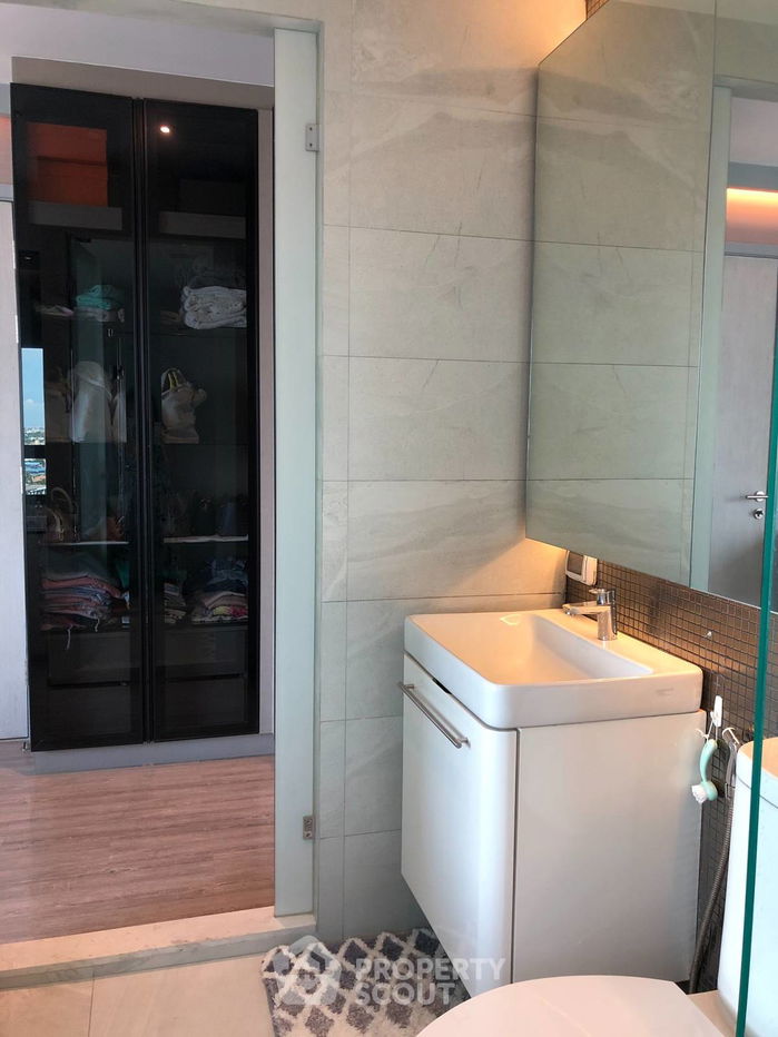 picture 2-BR Condo at Rhythm Ekkamai near BTS Ekkamai (ID 514633) - 12/16