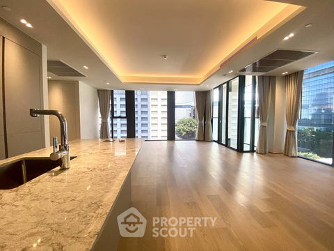 3-BR Condo at Tonson One Residence near BTS Chit Lom (ID 2470487)