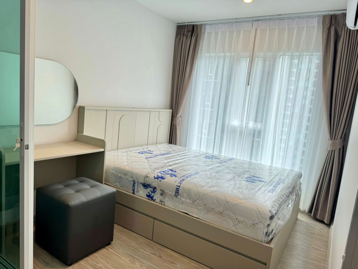 picture 📢 New Listing! Condo for Rent at Regent Home Bangna - 9/16