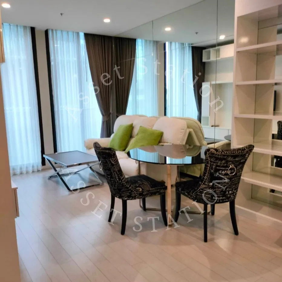picture 🏢 Luxurious condo, Noble Ploenchit, spacious modern rooms, near BTS Ploenchit. - 1/4