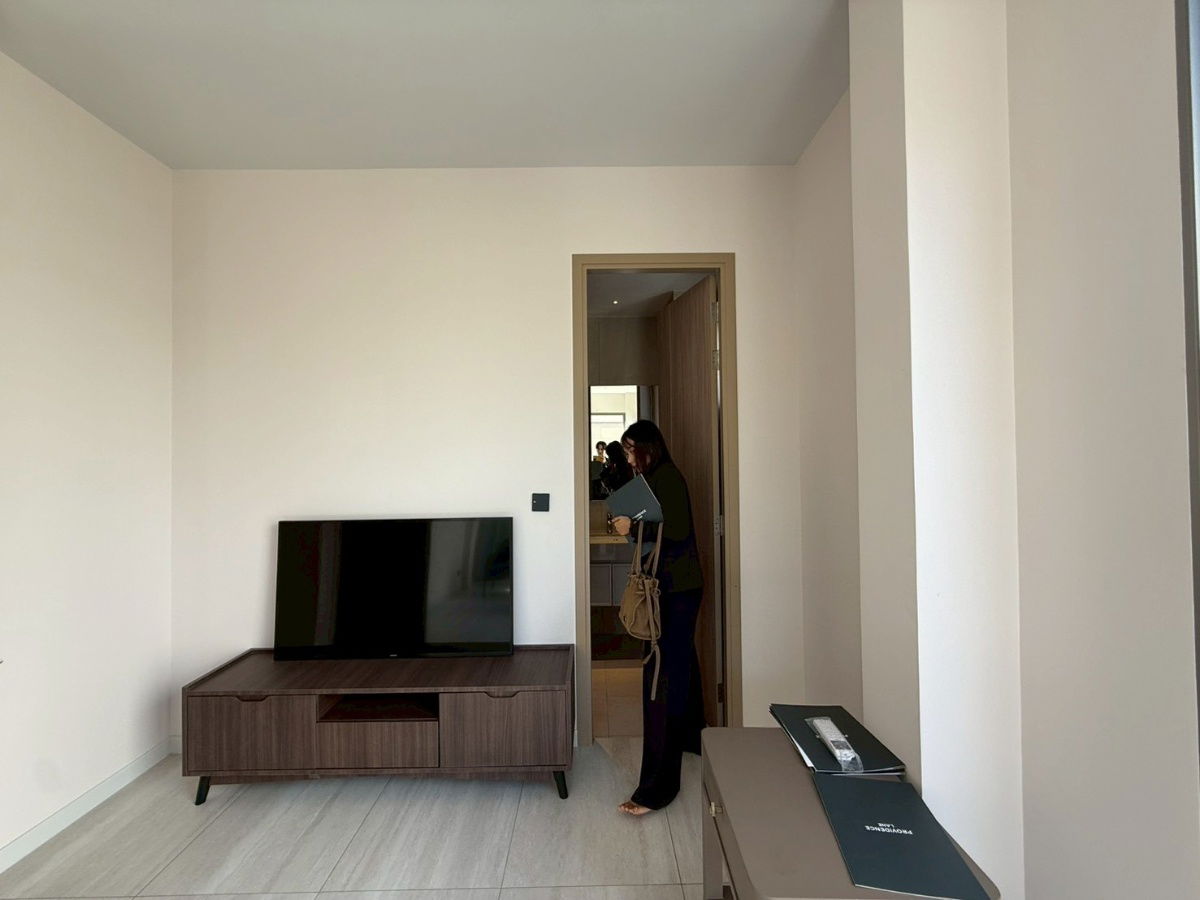 รูป มิติใหม่แห่งความสง่างาม โพรวิเดนซ์ เลน ลาซาล บ้านเดี่ยวหรู มือ 1 พร้อมอยู่ สะท้อนรสนิยมเหนือระดับ MD-25085566 - รูปที่ 23/35