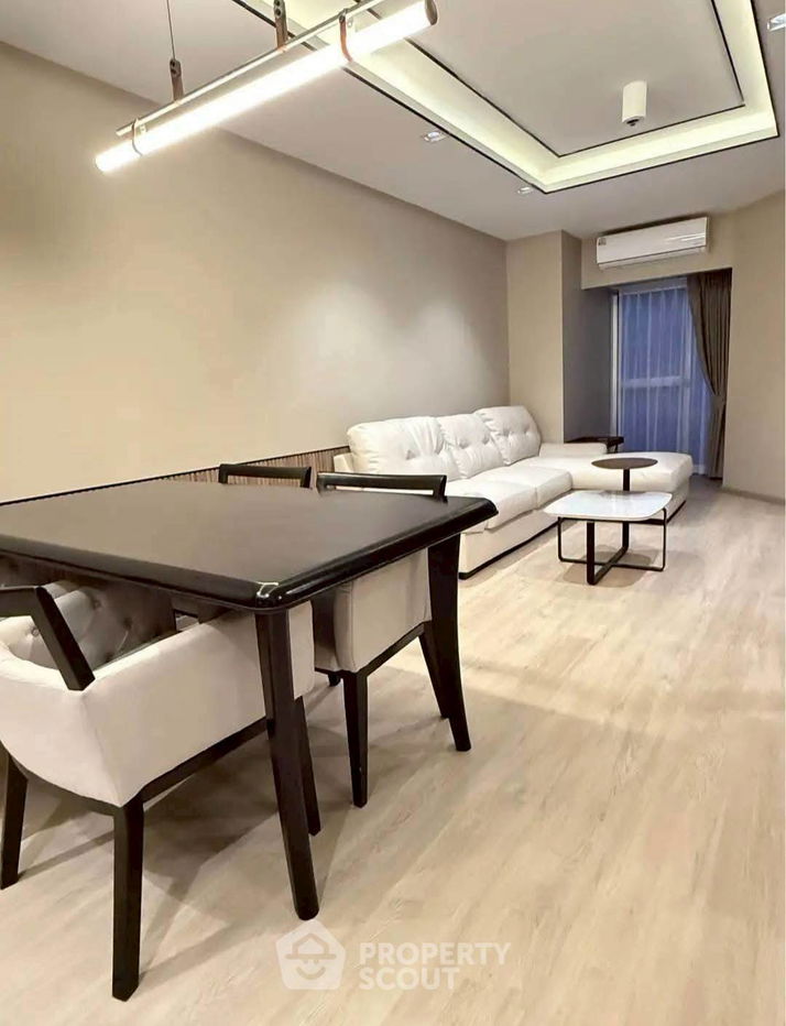 รูป คอนโด 2-ห้องนอน ที่ วิทยุ คอมเพล็กซ์ คอนโดมิเนียม ใกล้ BTS เพลินจิต (ID 2469042) - รูปที่ 2/19