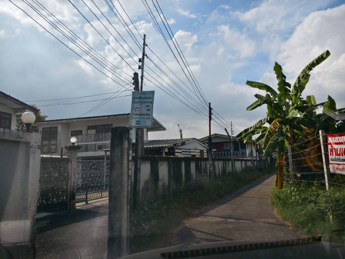 รูป ที่ดิน 2 ไร่ 2 งาน ในซอยพหลโยธิน 67 ใกล้คอนโด Regent Home 16 เข้าออกสะดวกใกล้สถานีรถไฟฟ้า - รูปที่ 2/5