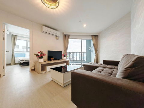 🔥Hot Deal🔥 For Rent 📌 Belle Grand Rama 9 (Line ID: @arent) Negotiable price! ✅ We also manage many other projects great deals on every rental!