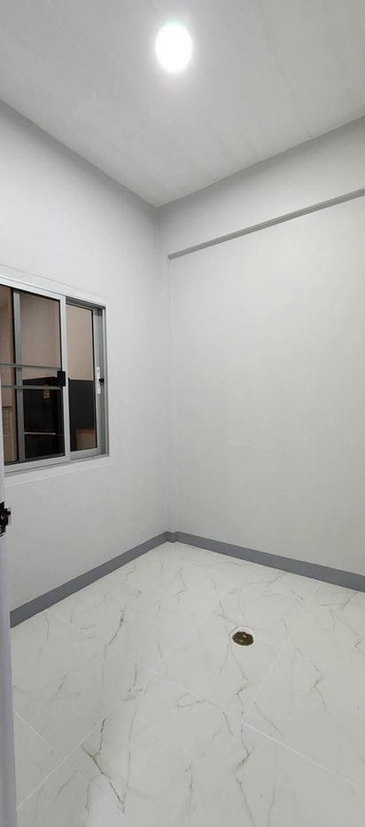 รูป ปล่อยเช่าทาวน์โฮมรีโนเวทใกล้เซนเฟส พร้อมเฟอร์ฯ ( รับระยะสั้น ) หลัง ร.พ.เทพปัญญา , ใกล้เซนเฟส , รวมโชคมอลค์ ,นิมมาน , เมญ่า ( ศรีอนันต์ทาวน์โฮม ) - รูปที่ 12/34