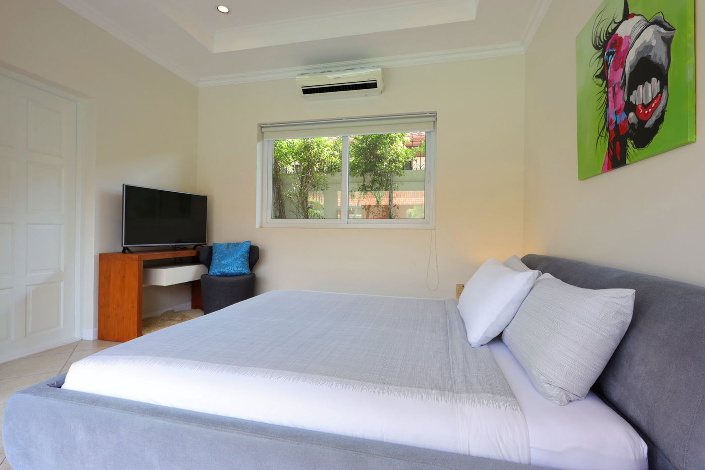 รูป ให้เช่าวิลล่าหรูขนาดใหญ่ 6 ห้องนอน พร้อมสระว่ายน้ำส่วนตัว – ชายหาดจอมเทียนทำเลดีเยี่ยม - รูปที่ 15/21