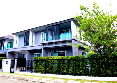 Houses for rent : Corner Unit!! 4 Bedroom near Mega Bangna & Suvarnabhumi Airport!!!🏡🌳(For Rent) Burasiri Wongwaen-Onnut