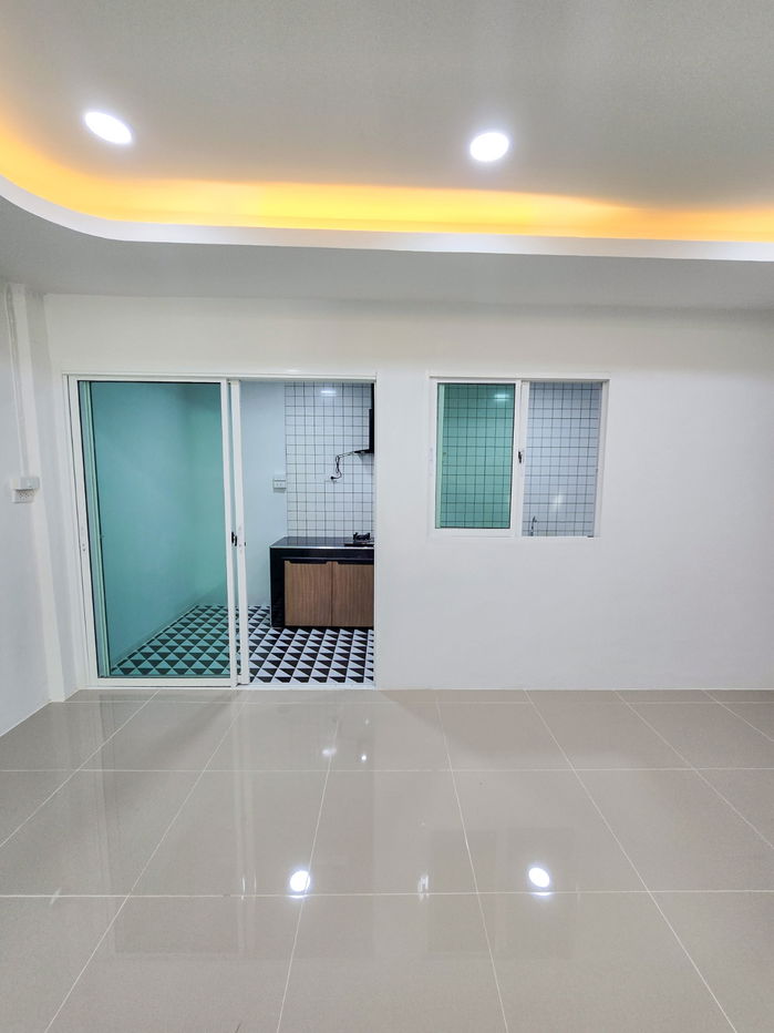 รูป ทาวน์เฮ้าส์ รีโนเวทใหม่ ทำเลดี หมู่บ้าน บัญทิตโฮม ซอยวิภาวดีรังสิต 76 แขวงสนามบิน เขตดอนเมือง ใกล้สนามบิน ทางด่วน - รูปที่ 18/37