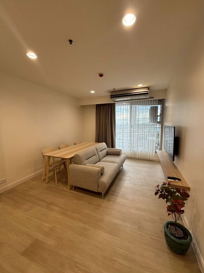 รูป ปทุมวันรีสอร์ท ให้เช่าห้อง ขนาด 75 ตรม. ชั้น 7 ปรับปรุงใหม่ ราคา 30,000 บาท/เดือน ติดต่อ สาธิตา 083-904-8188 - รูปที่ 16/16