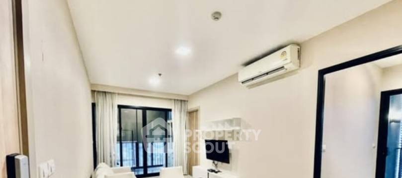 picture 2-BR Condo at Condolette Midst Rama 9 near MRT Phra Ram 9 (ID 2467737) - 2/4