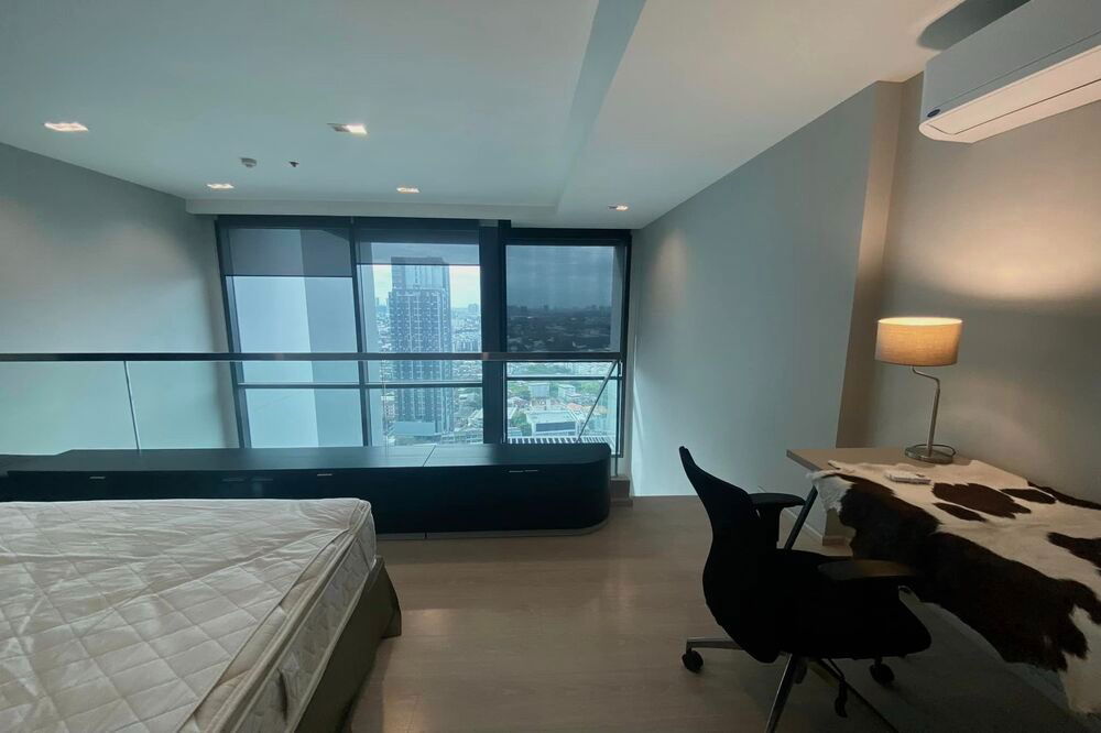 รูป เช่า ! วิวสวย, ชั้นสูง29+, ห้องหายาก, ห้องทิศตะวันออก! Code C20230203204..Rhythm Sukhumvit 44/1, 1 ห้องนอน Duplex, 1 ห้องน้ำ, แต่งครบ, พร้อมเข้าอยู่ - รูปที่ 7/10