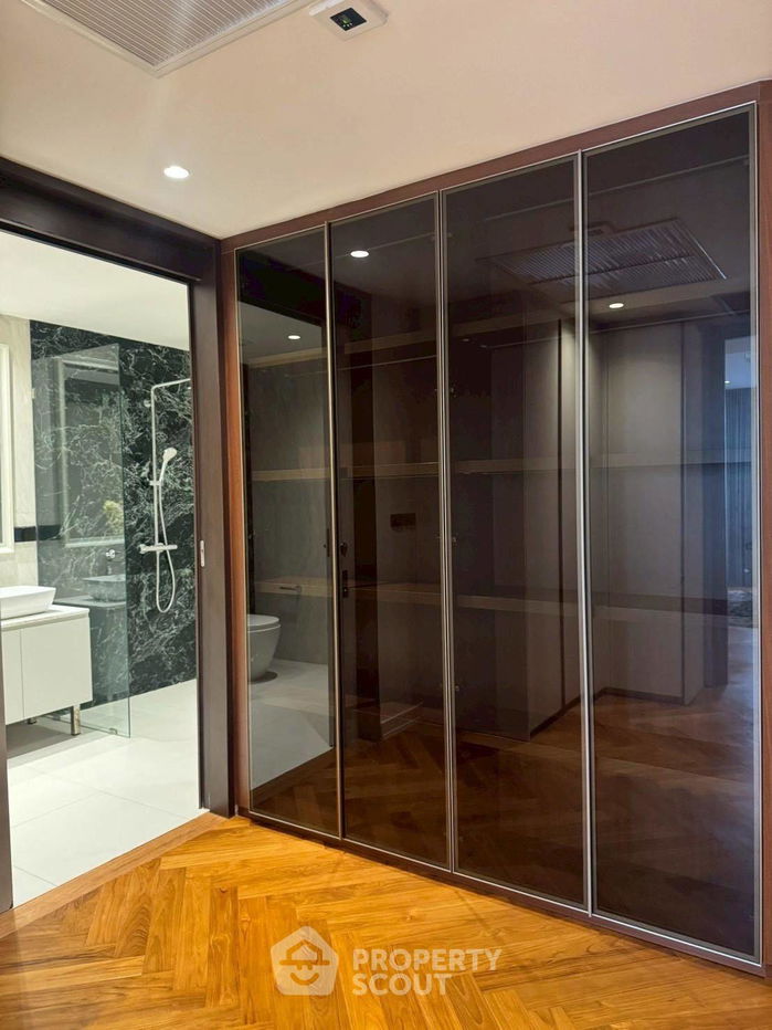 รูป คอนโด 3-ห้องนอน ที่ ลา ซิตต้า ทองหล่อ 16 ใกล้ BTS ทองหล่อ (ID 2465873) - รูปที่ 21/24