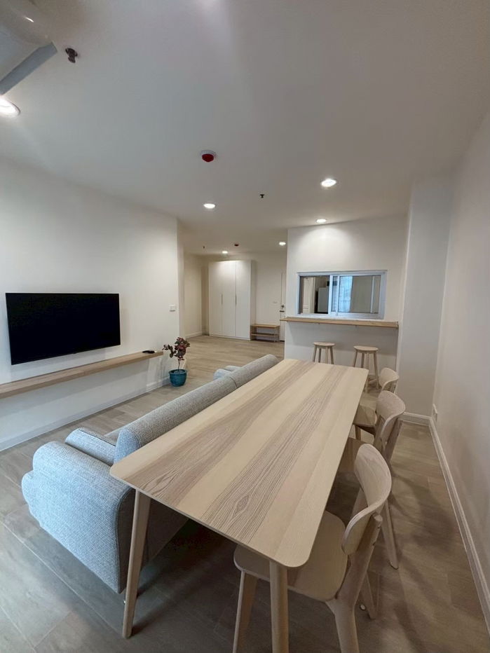 รูป ปทุมวันรีสอร์ท ให้เช่าห้อง ขนาด 75 ตรม. ชั้น 7 ปรับปรุงใหม่ ราคา 30,000 บาท/เดือน ติดต่อ สาธิตา 083-904-8188 - รูปที่ 3/16