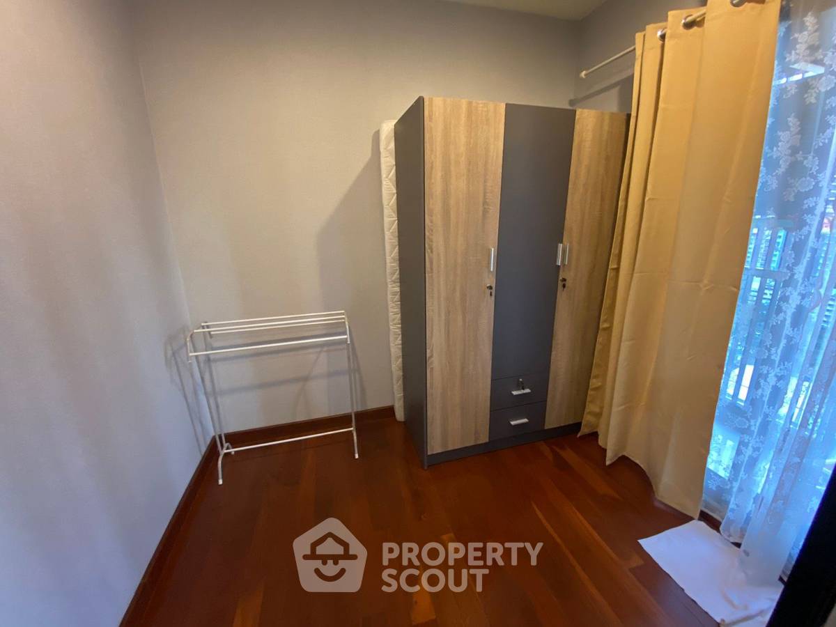 picture 2-BR Condo at Life Asoke near ARL Makkasan (ID 2470723) - 4/8