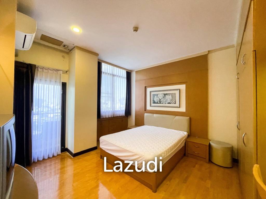 picture 2 bedrooms 2 bathrooms 120 Sq.M. Supalai Place Sukhumvit 39 - 11/11