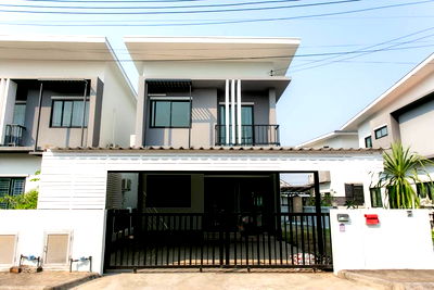 บ้านเดี่ยว วัดสุวรรณประดิษฐ์ (วัดช่างคำน้อย) : ขายบ้านเดี่ยว รีโนเวทใหม่ ปาล์มการ์เด้น 4 สไตล์โมเดิร์น หางดง  พื้นที่ 56ตรม. 3ห้องนอน เฟอร์ครบ